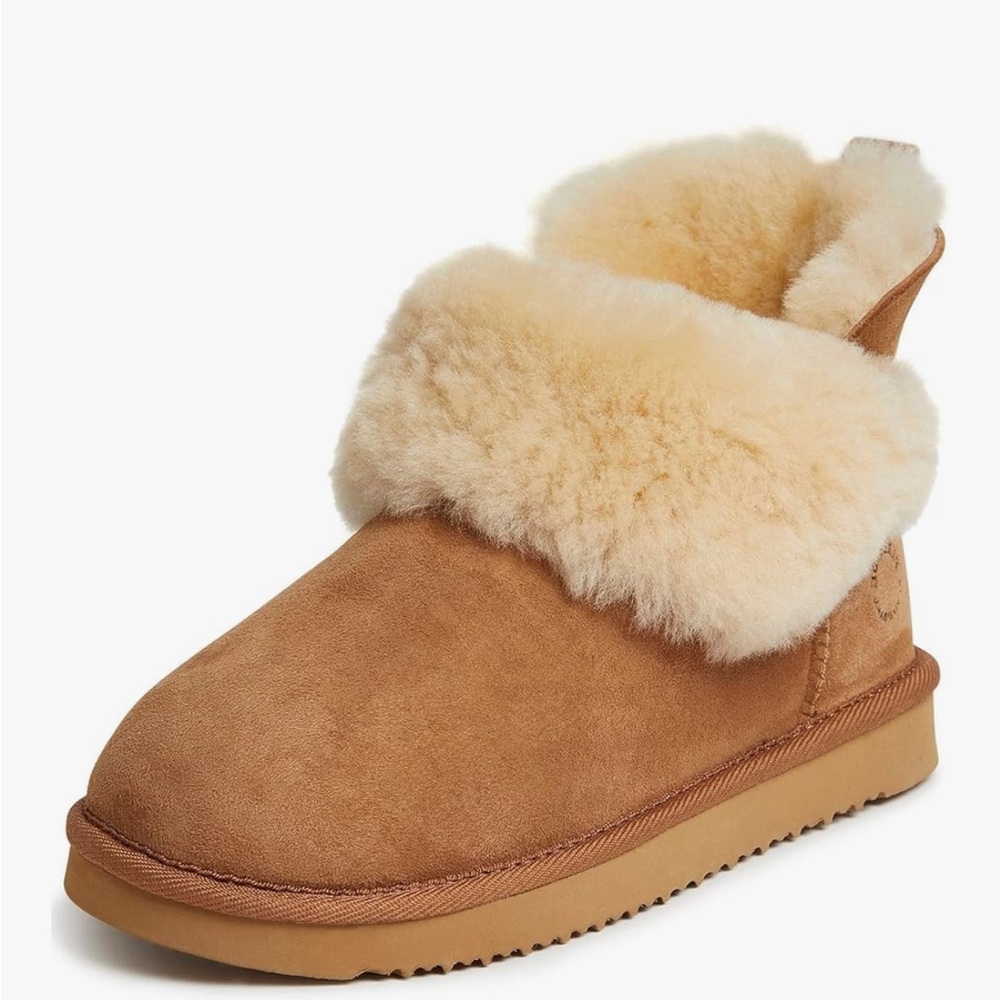 Dearfoams Women's Brown Bootie Slippers - Picture 2 of 11